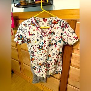 Dickies scrub top